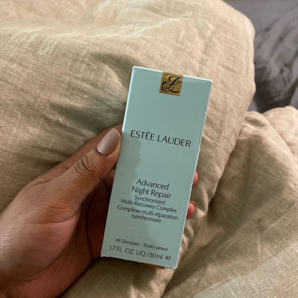 Estée Lauder advance night repair